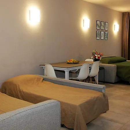 別荘 Il Convento Vacanze ラッパロ